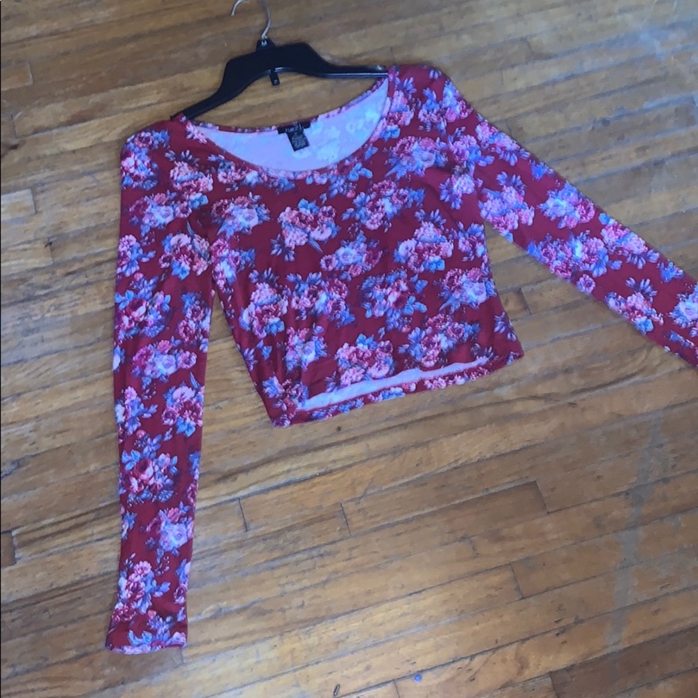 Rue 21 floral crop top
